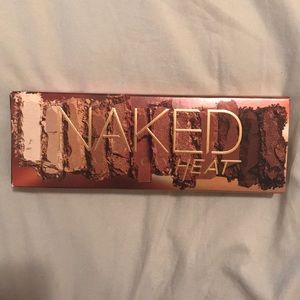 Naked Urban Decay Heat eyeshadow palette